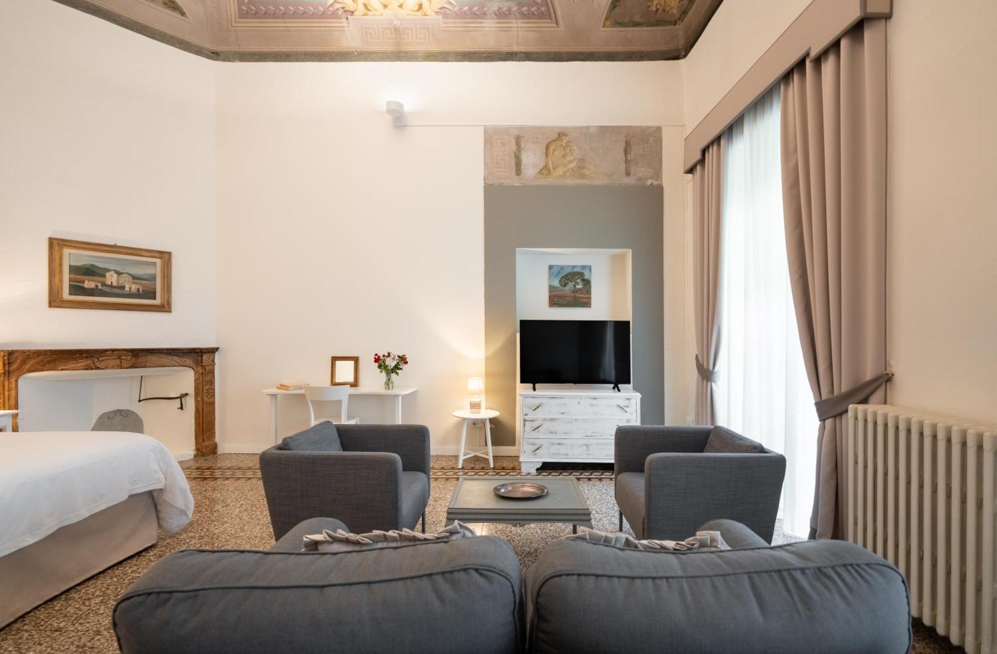 Palazzo D'ambra Residenza D'epoca Frühstückspension *